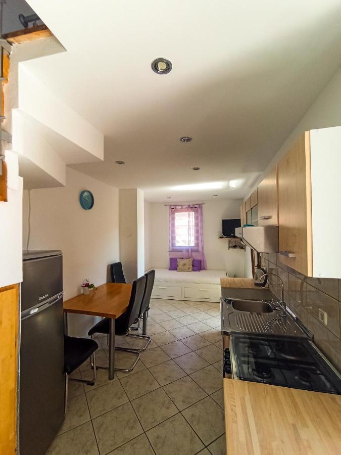 Apartments By The Sea Martinscica, Cres - 14334 エクステリア 写真
