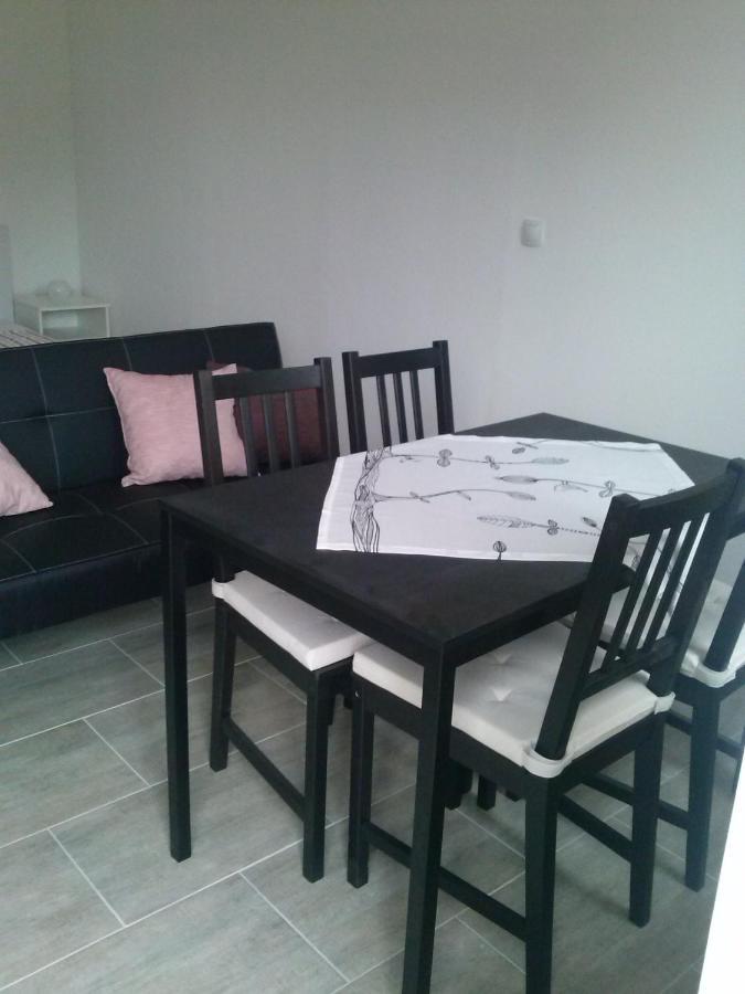 Apartments By The Sea Martinscica, Cres - 14334 エクステリア 写真